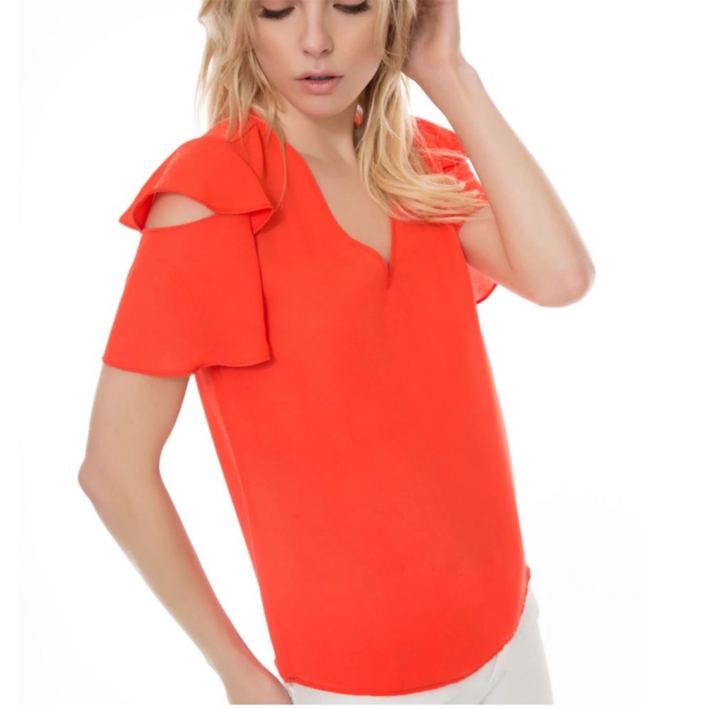 Three Eighty Two ZARIA LAYERED
RUFFLE TEE NWT
